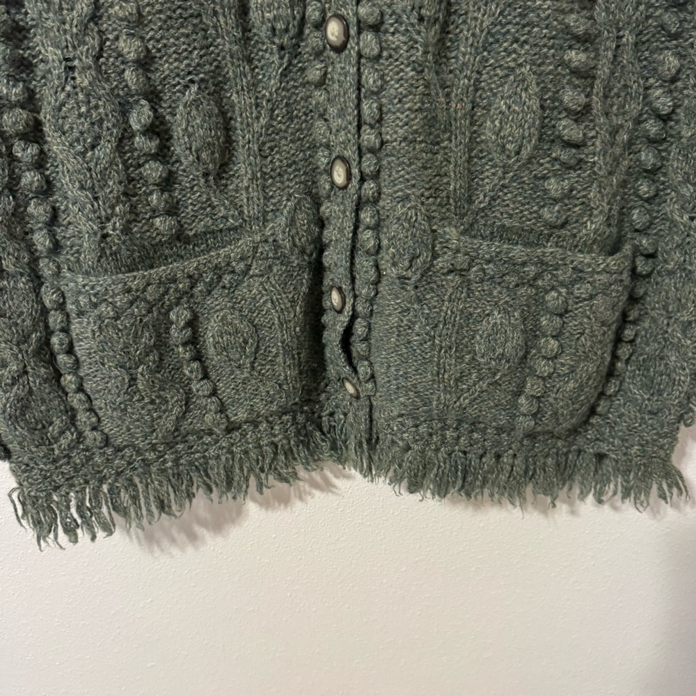 Cape Isle Knitters Shetland Wool Cable Knit Bobble Button Vest Green Hand Knit-M - Picture 5 of 9